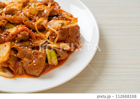 stir-fried pork with Korean spicy paste and kimchi stir-fried pork with Korean spicy paste and kimchi 112688108