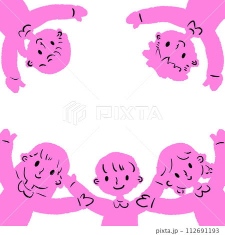 手を広げて輪になる子供たちのイラスト 112691193