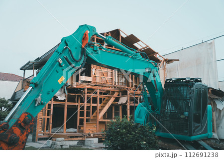 家の解体工事 家の解体工事 112691238