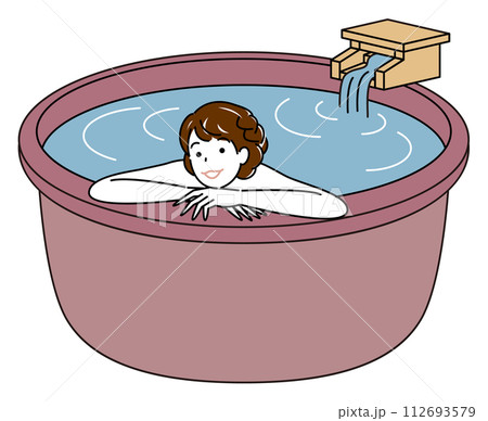 源泉掛け流し温泉の露天風呂で気持ちよさそうに入浴をしている裸の可愛い女性 シンプル イラスト  112693579