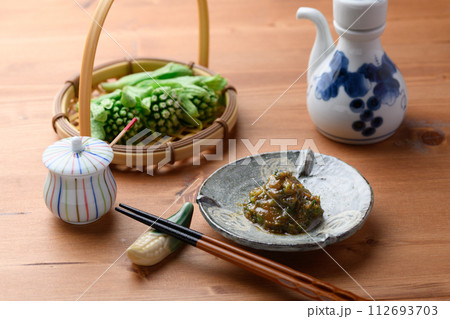 早春の食材 ふきのとう味噌 (ふきみそ)ふきのとう 早春の食材 ふきのとう味噌 (ふきみそ)ふきのとう 112693703
