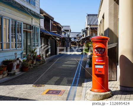 とびしま海道 御手洗の丸型ポスト（広島県呉市） 112695424
