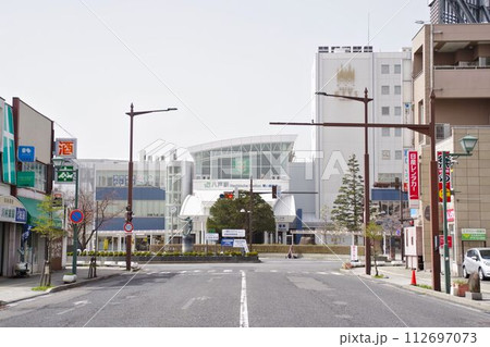 青森の駅　JR八戸駅東口と駅前周辺 112697073