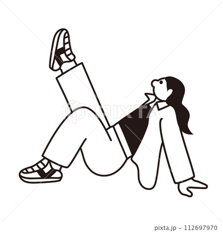 片足を上げる女性の線画ベクター 112697970