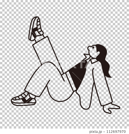 片足を上げる女性の線画ベクター 112697970