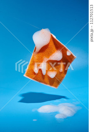 napkin with foam for cleaning 112701513