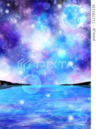 キラキラの星空と月光と水面に浮かぶ満月 キラキラの星空と月光と水面に浮かぶ満月 112703156