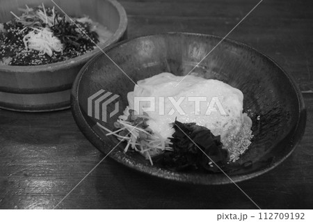 トロロうどんとてこね寿司 トロロうどんとてこね寿司 112709192