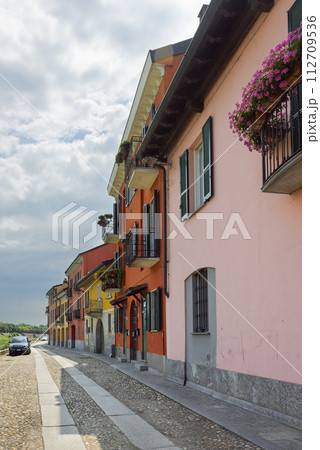medieval street in pavia italy 112709536