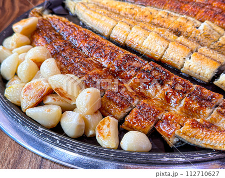 Korean food. Grilled eel grilled salt and seasoned 112710627