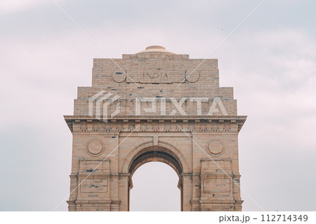 ニューデリーのインド門 ニューデリーのインド門 112714349