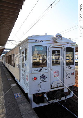 ローカル線・キハ125形気動車・キハ125-402 ローカル線・キハ125形気動車・キハ125-402 112717945