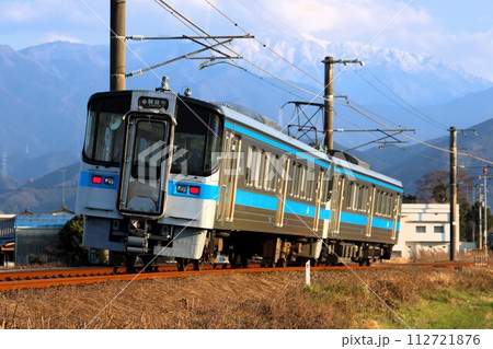 【JR四国】7000系（予讃線：壬生川〜玉之江） 112721876