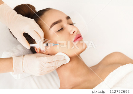 Plastic Surgery. Young Woman Receiving Botox Injection 112722692