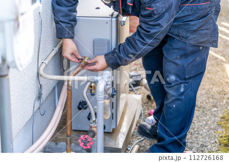 ガス給湯器　施工　設置　交換　取替 112726168