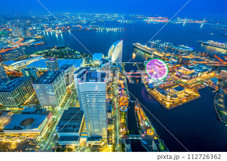 横浜ランドマークタワーからの夜景 112726362