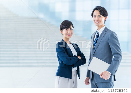 ビジネスパーソン 男女 ビジネスパーソン 男女 112726542