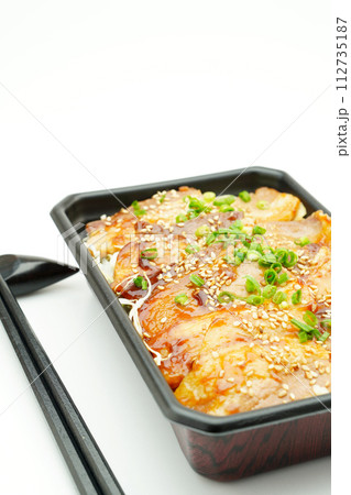豚の焼肉弁当 112735187