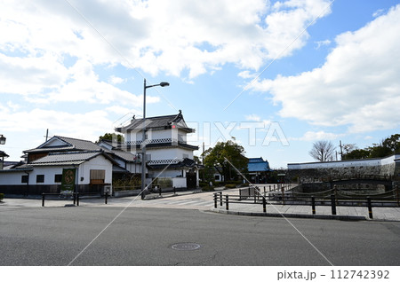 赤穂城の大手門付近の通路 赤穂城の大手門付近の通路 112742392