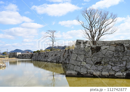 赤穂城の二之丸外堀 112742877