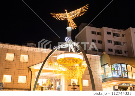 《神奈川県》横浜元町ショッピングストリートのエントランス 112744323