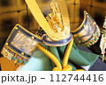 こどもの日の五月人形　鎧兜と刀 112744416