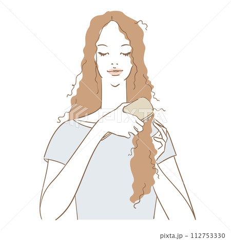 傷んだ髪のブラッシングに困っている美しい女性 112753330