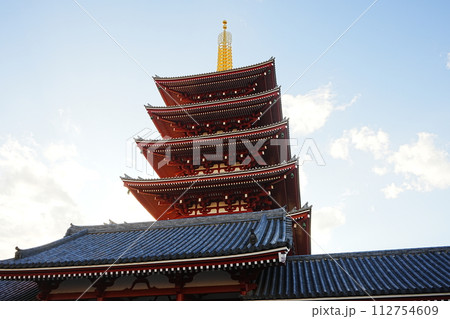 日本 東京 浅草 浅草寺 五重塔 日本 東京 浅草 浅草寺 五重塔 112754609