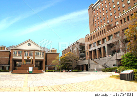 桃山学院大学 桃山学院大学 112754831