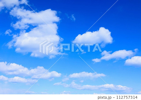 青空に浮かぶ雲 3月上旬 茨城県 青空に浮かぶ雲 3月上旬 茨城県 112757314