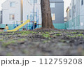 住宅街の小さな土地 112759208