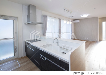 キッチン 112760465