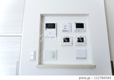 住宅室内のスイッチ 住宅室内のスイッチ 112760564