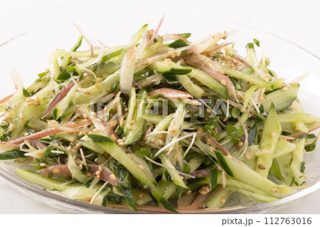 薬味ナムル（みょうが　キュウリ　ブロッコリースプラウト　しそ） 112763016