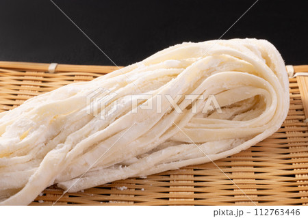 本生うどん(手揉み麺)  本生うどん(手揉み麺)  112763446