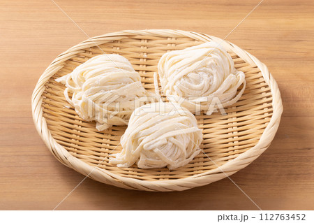 本生うどん(手揉み麺) 本生うどん(手揉み麺) 112763452