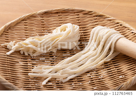 本生うどん(手揉み麺) 本生うどん(手揉み麺) 112763465