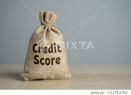 Bag with credit score. High costs, expensive loan servicing, low credit rating. Seeking advice, budgeting consciously, and exploring debt management options, regaining financial stability. 112763762