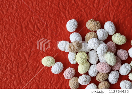 大豆のお菓子でタンパク質を簡単摂取 カラフル豆菓子 大豆のお菓子でタンパク質を簡単摂取 カラフル豆菓子 112764426