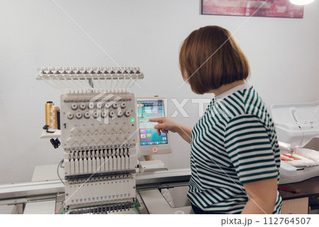 embroidery machine for hobby or work at home embroidery machine for hobby or work at home 112764507