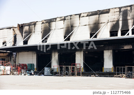 ロジスティックの火災現場 ロジスティックの火災現場 112775466