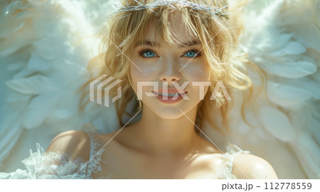 女性の天使 女性の天使 112778559