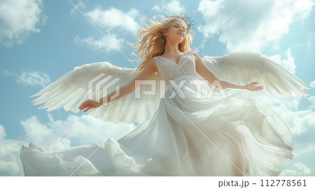 女性の天使 112778561