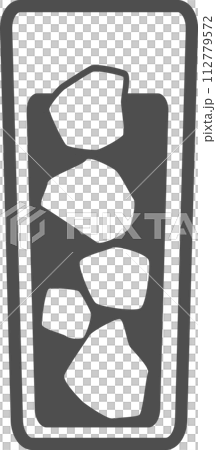 氷の入ったグラス 112779572