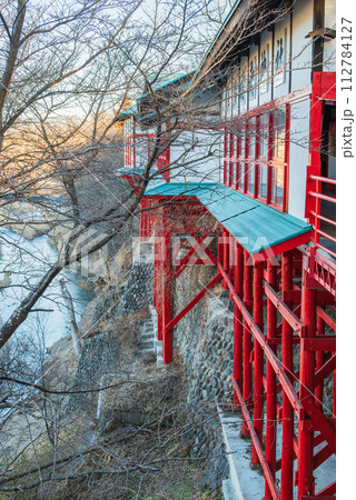 【懸崖造り】鼻顔稲荷神社【佐久市】 112784127