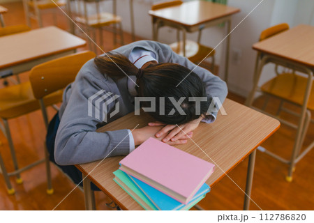 学生生活のイメージカット 112786820