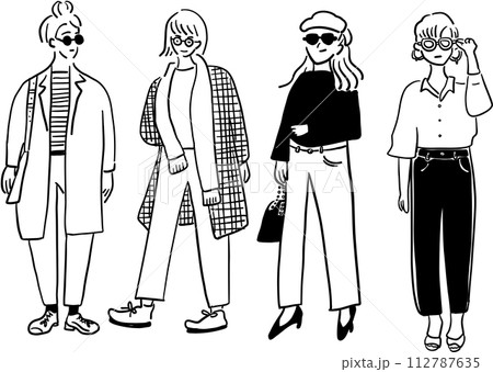 おしゃれなファッションの女性全身手描きイラストセット 112787635
