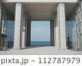 エントランスと海 112787979