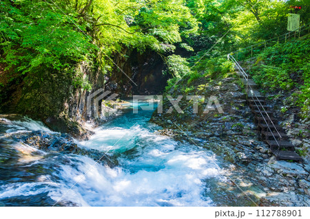 四万甌穴群(夏) 四万甌穴群(夏) 112788901