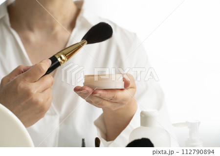 メークブラシ　パウダー 112790894